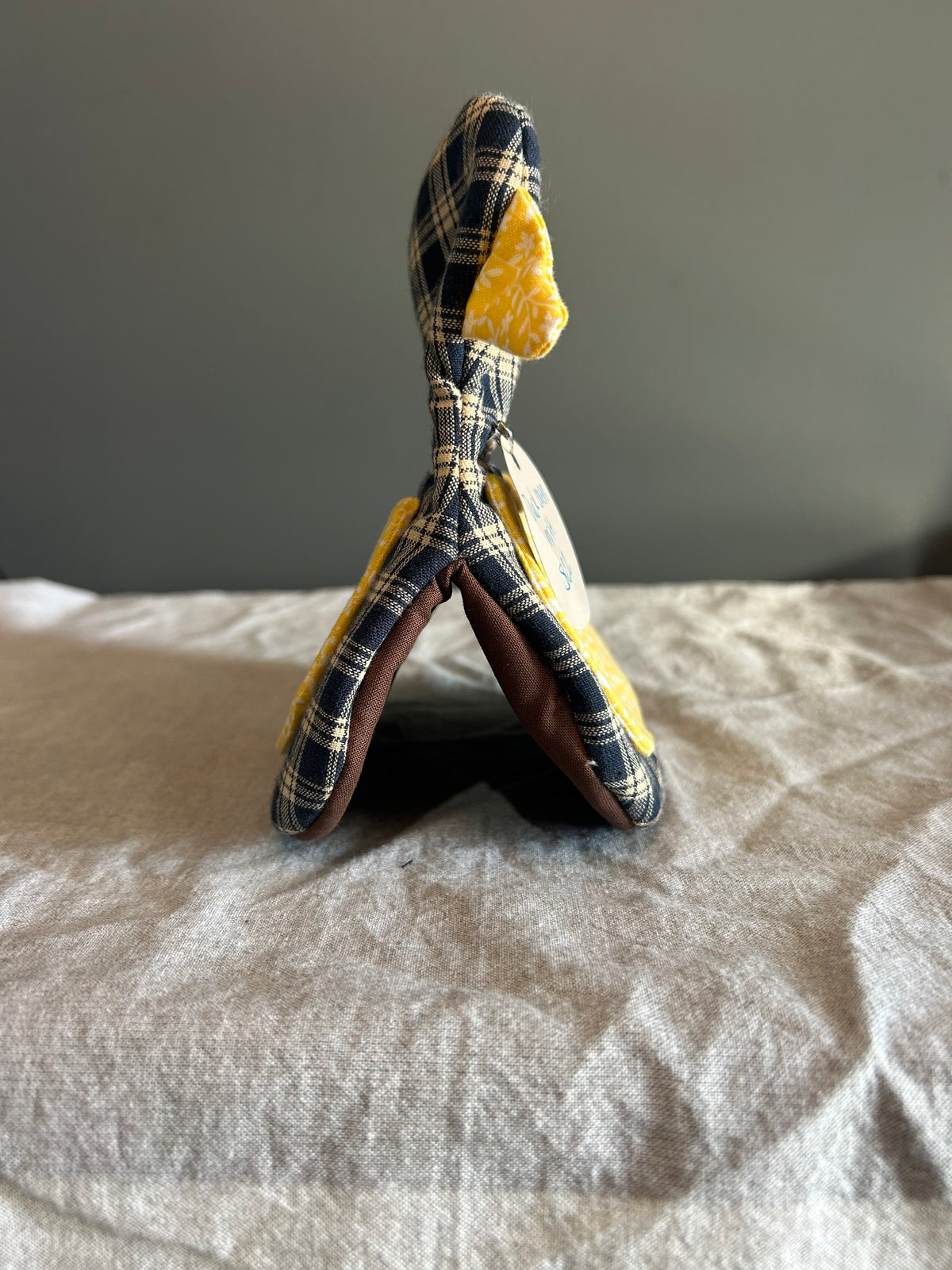 Duck Oven Mitt. Yellow floral/Navy
