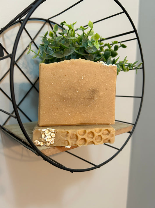 Goat Milk Soap - Lemon Honey with Oatmeal